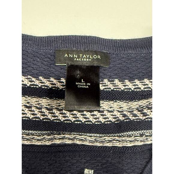 Ann Taylor Factory Full Zip Cardigan Women’s Navy Stripe Sweater Size Large - Picture 4 of 4